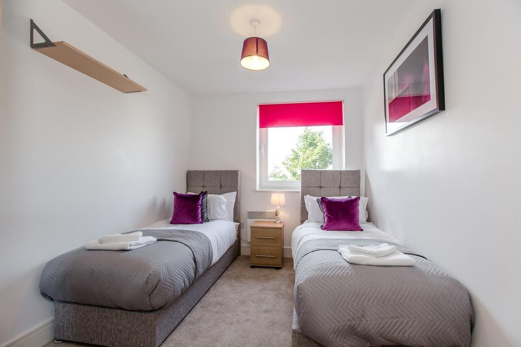 ✪ Ideal Ipswich ✪ Serviced Quays Apartment - 2 Bed Perfect For Felixstowe Port/A12/Science Park/Business Park ✪ Eksteriør billede
